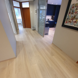 Van Gogh Neutral Brushed Oak VGW126T Niðurlímt